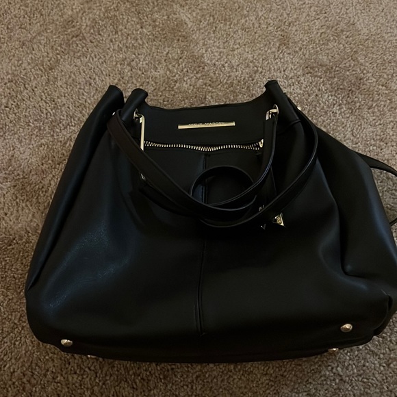 Steven Madden - Picture 1 of 3